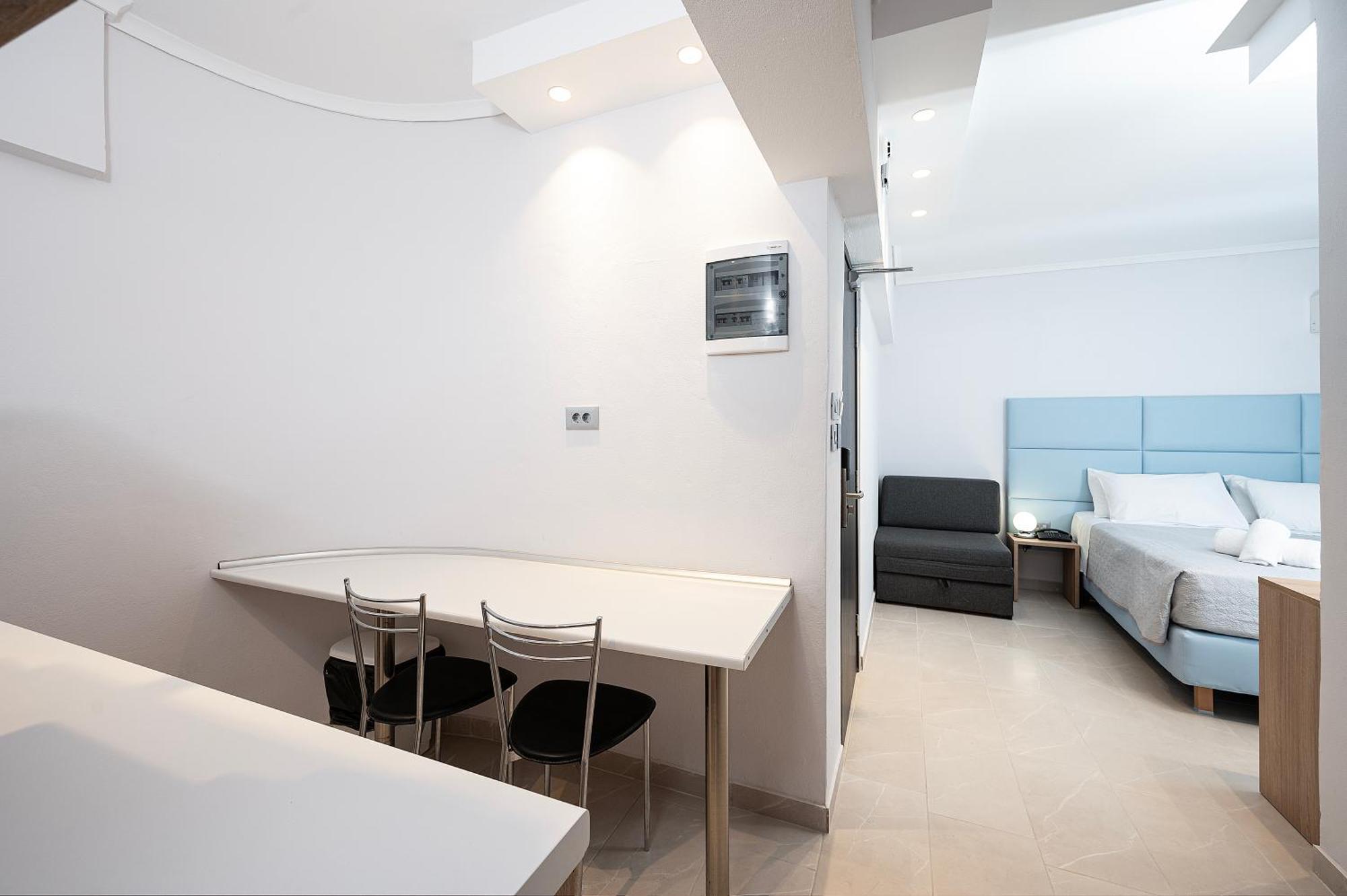 Poseidon Deluxe Apartments コス・タウン エクステリア 写真