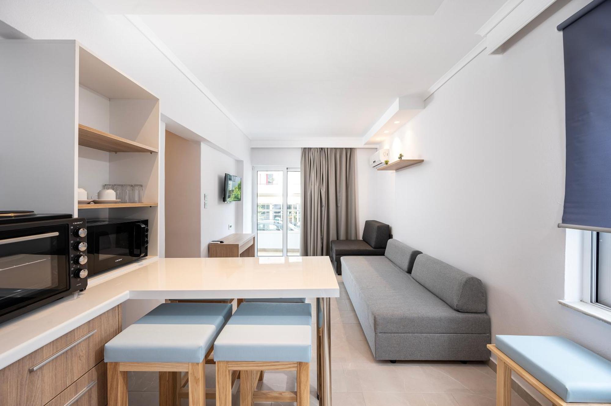 Poseidon Deluxe Apartments コス・タウン エクステリア 写真