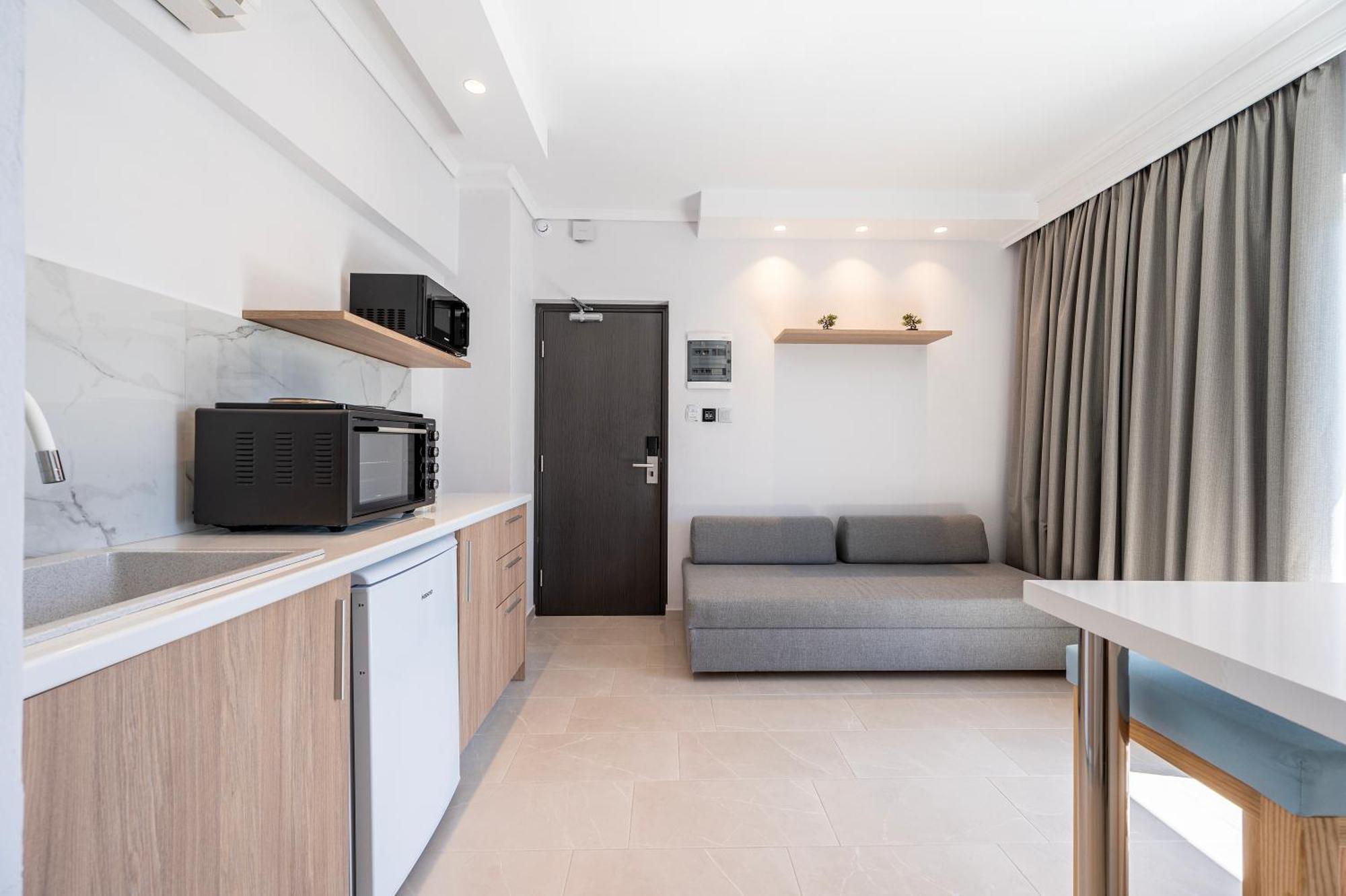 Poseidon Deluxe Apartments コス・タウン エクステリア 写真